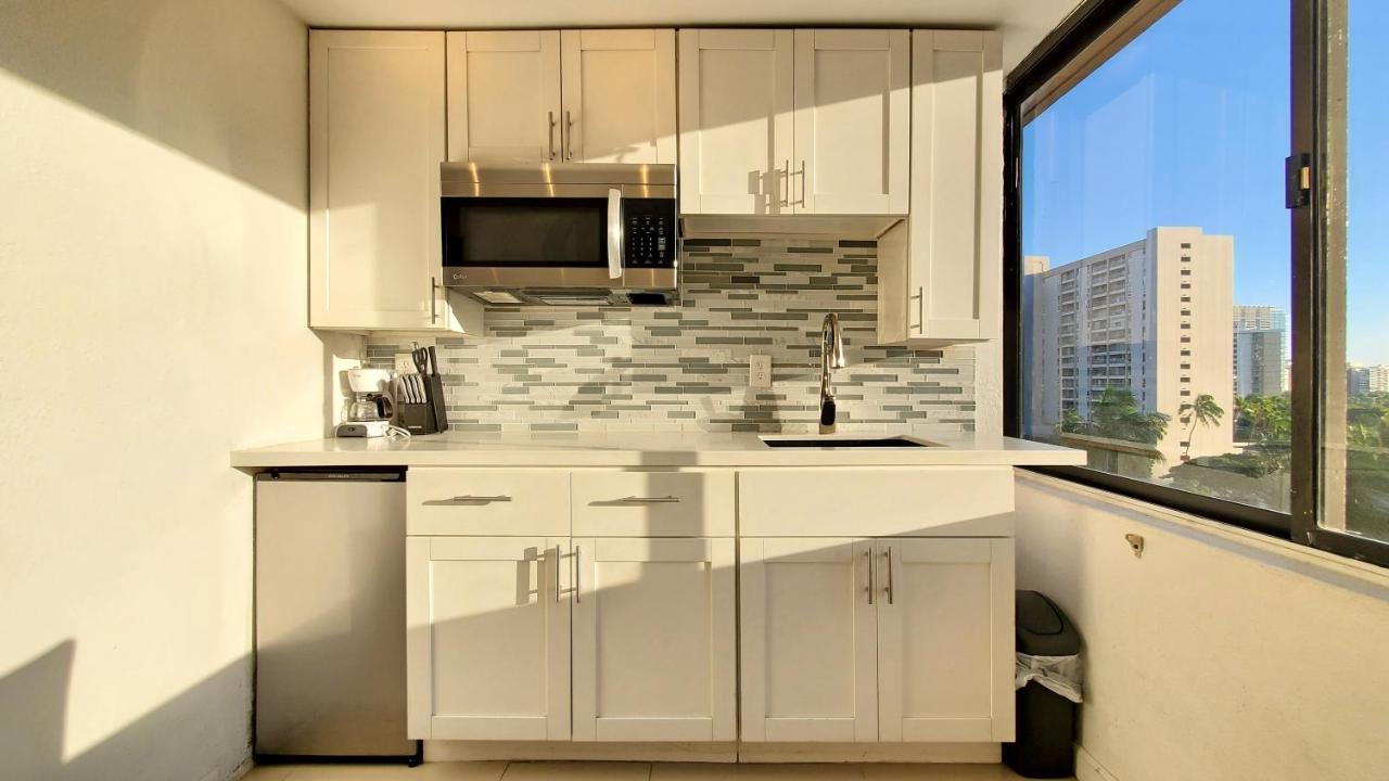 Waikiki Beach Cozy Studio No Resort Fee Honolulu Exterior photo